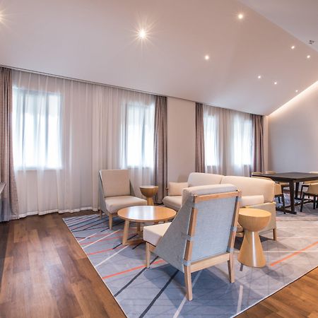 Holiday Inn Express Guizhou Qinglong By Ihg Exterior photo